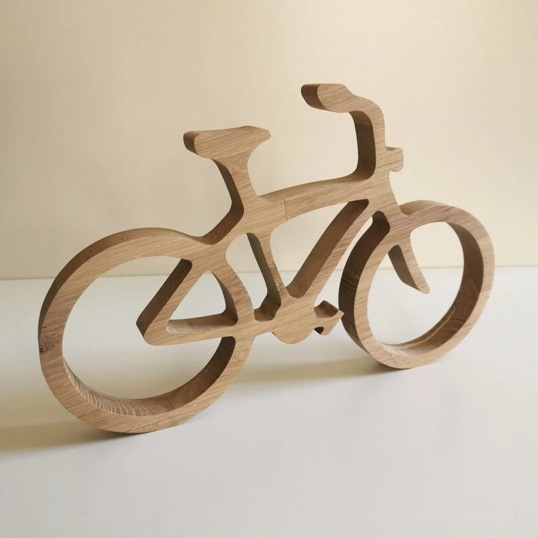 Ozdobny rower z drewna - obrazek 2